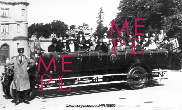  : Charabanc at Wollaton Park, Nottingham