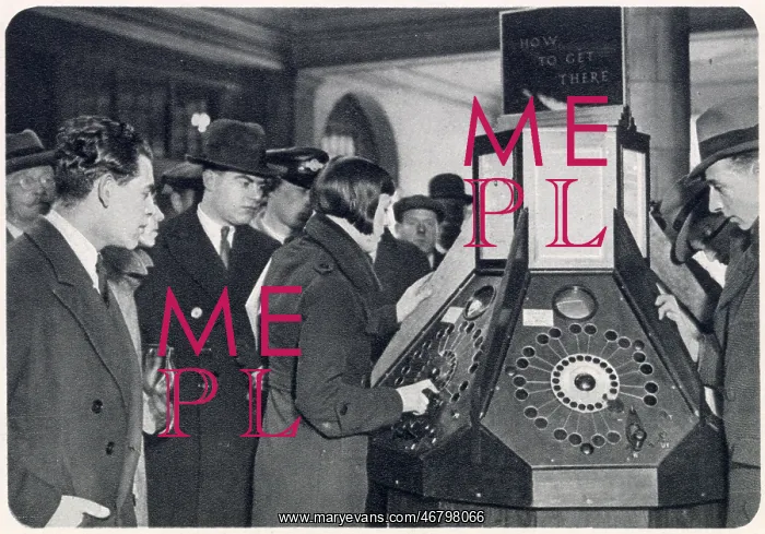 : Charing Cross Underground - New Mechanical Informator 1933 : Charing Cross Underground - New Mechanical Informator 1933