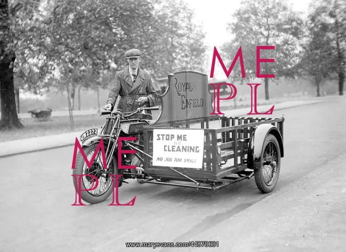 : Charlady's Motorcycle : Charlady's Motorcycle