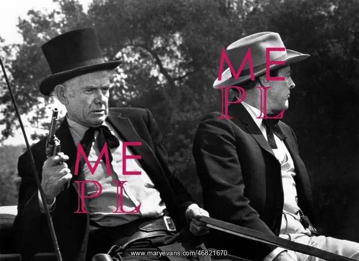 : Charles Bickford - Kevin McCarthy : Charles Bickford - Kevin McCarthy