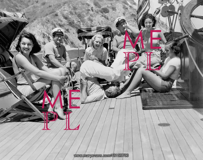 : Charles Chaplin on vacation, 1933 : Charles Chaplin on vacation, 1933
