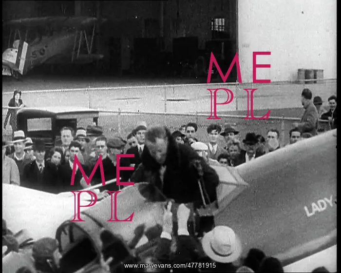 : Charles Kingsford Smith Exiting a Plane : Charles Kingsford Smith Exiting a Plane