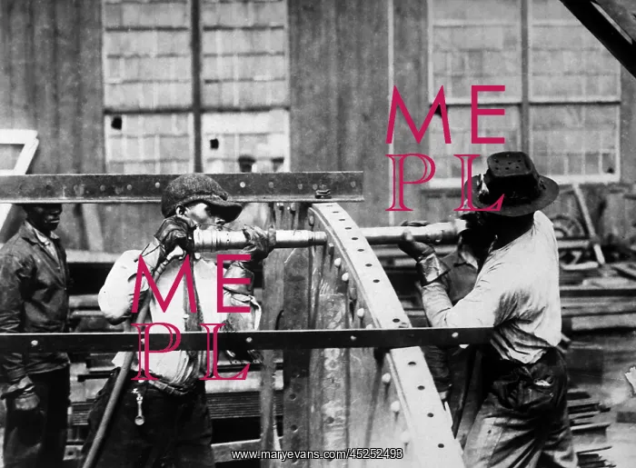 : Charles Knight (left) who won the prize offered : Charles Knight (left) who won the prize offered