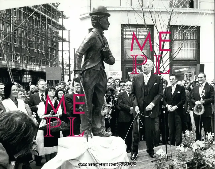 : Charlie Chaplin statue unveiled, Leicester Square, London : Charlie Chaplin statue unveiled, Leicester Square, London