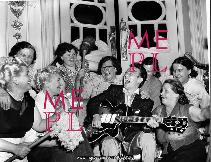 : Charlie Gracie : Charlie Gracie