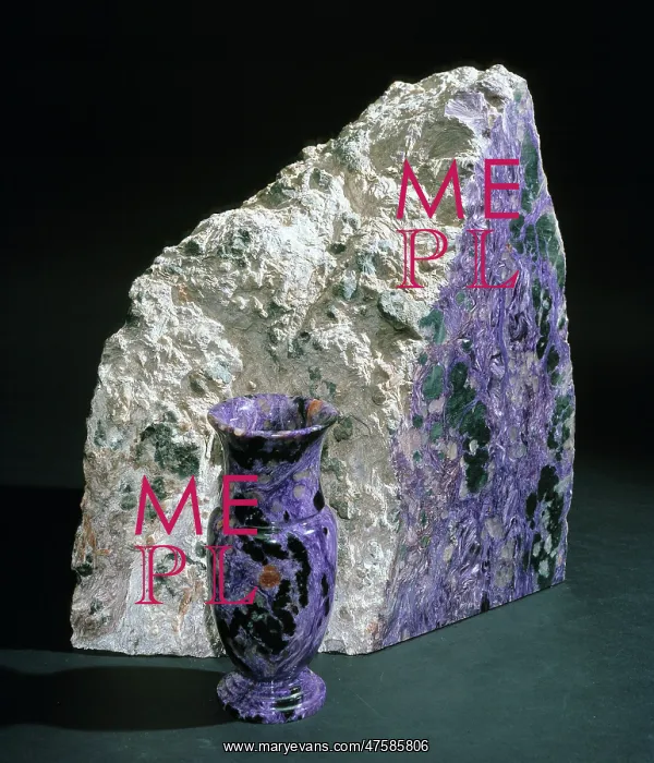 : Charoite. Vase and rough specimen with a polished face of purple charoite : Charoite. Vase and rough specimen with a polished face of purple charoite