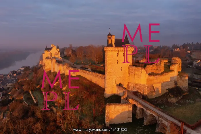 : Chateau de Chinon : Chateau de Chinon