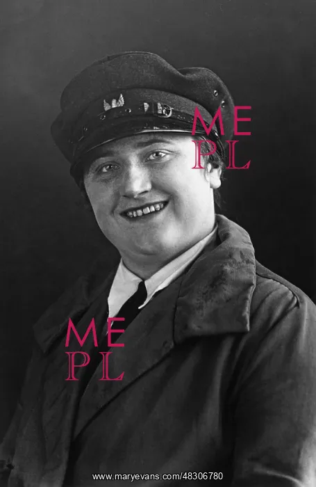 : Chauffeur, 1930s : Chauffeur, 1930s