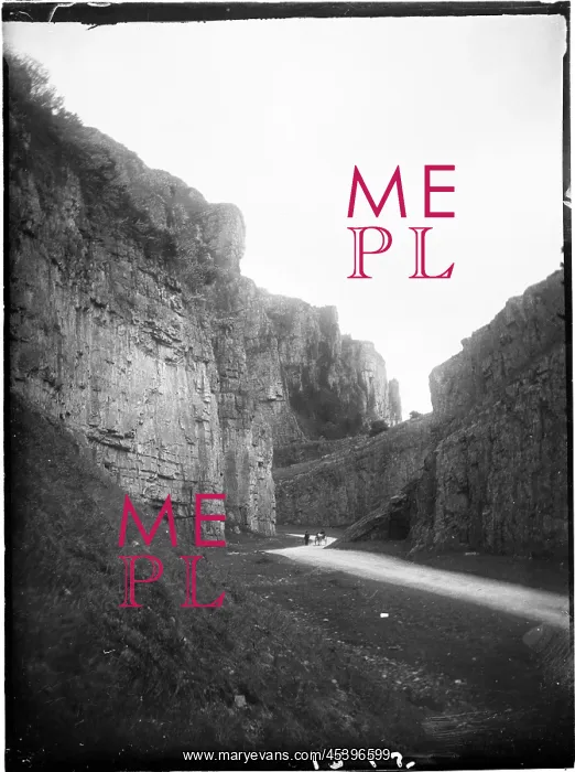 : CHEDDAR GORGE, CLIFF ROAD, CHEDDAR, SEDGEMOOR, SOMERSET : CHEDDAR GORGE, CLIFF ROAD, CHEDDAR, SEDGEMOOR, SOMERSET