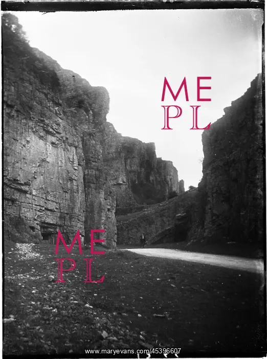 : CHEDDAR GORGE, CLIFF ROAD, CHEDDAR, SEDGEMOOR, SOMERSET : CHEDDAR GORGE, CLIFF ROAD, CHEDDAR, SEDGEMOOR, SOMERSET