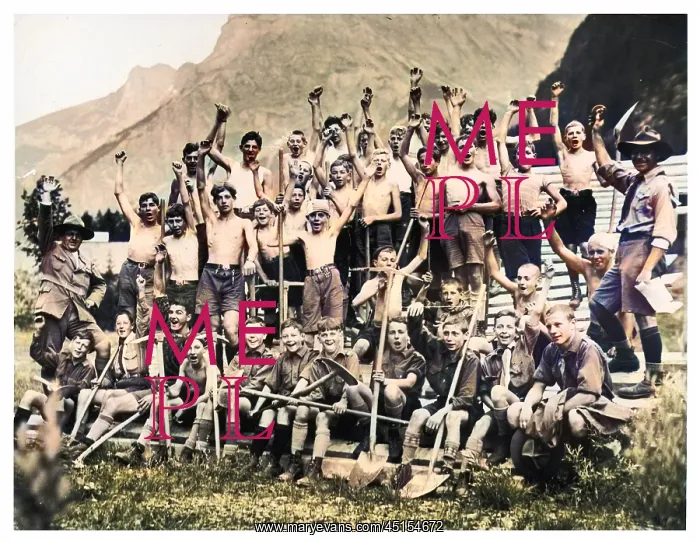 : Cheering boy scouts : Cheering boy scouts