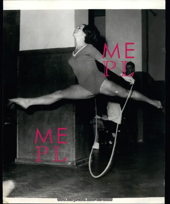 : Cheerleading - Gymnastics : Cheerleading - Gymnastics