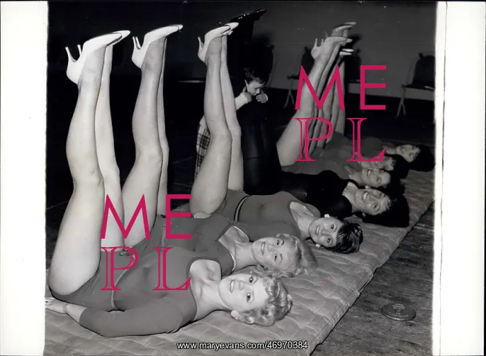 : Cheerleading - Gymnastics : Cheerleading - Gymnastics