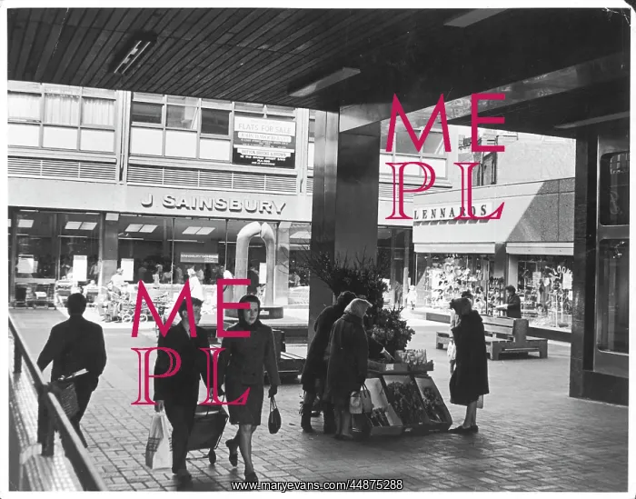 : CHELSEA SHOPPING CENTRE : CHELSEA SHOPPING CENTRE