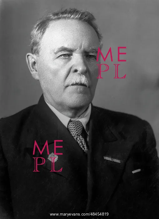 : Chemist Sergey Nametkin : Chemist Sergey Nametkin