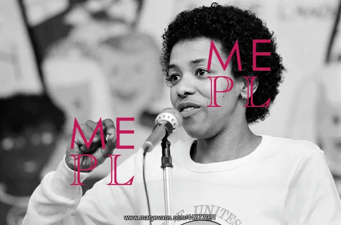 : Cheryl Carolus speaking at the University of the Witwatersra : Cheryl Carolus speaking at the University of the Witwatersra