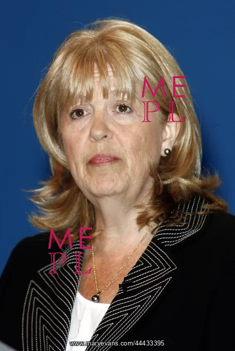  : Cheryl Gillan MP