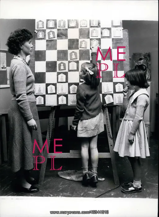 : Chess class at Langbourne Primary School, London : Chess class at Langbourne Primary School, London