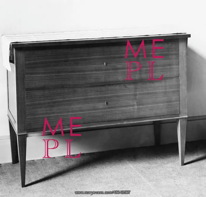 : Chest of drawers, 1935 : Chest of drawers, 1935