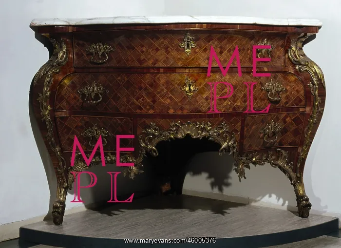 : Chest of drawers : Chest of drawers