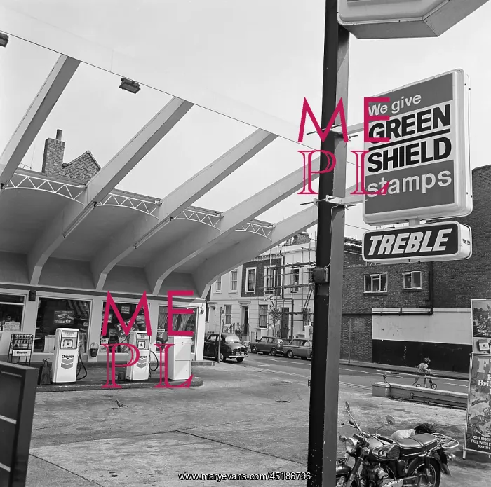 : Chevron Garage : Chevron Garage