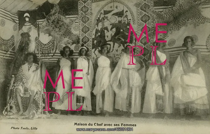  : Chief with his six wives