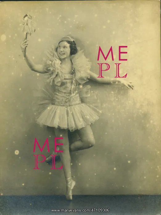  : Child ballerina, 1930s