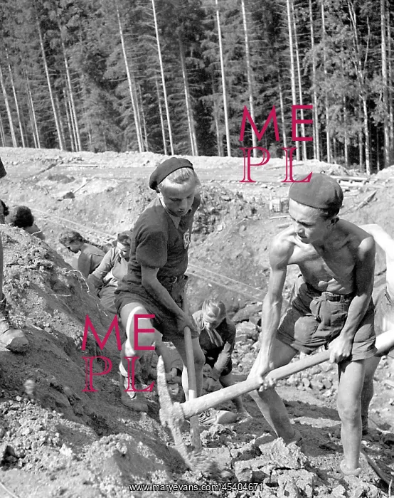 : Child labor : Child labor