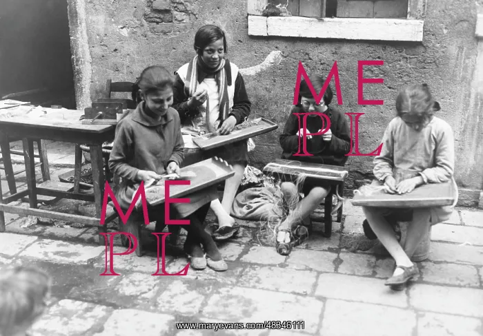 : Child labour, 1920 : Child labour, 1920