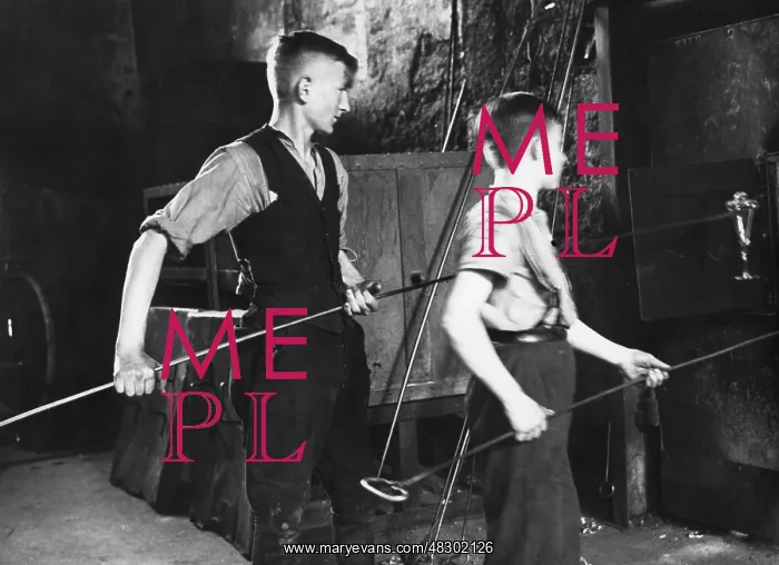 : Child labour in a glassworks, 1927 : Child labour in a glassworks, 1927