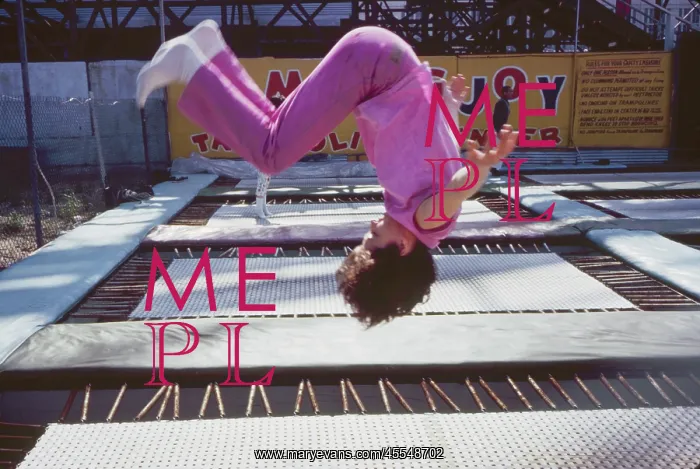 : Child - Trampoline - Flipping - Recreation : Child - Trampoline - Flipping - Recreation