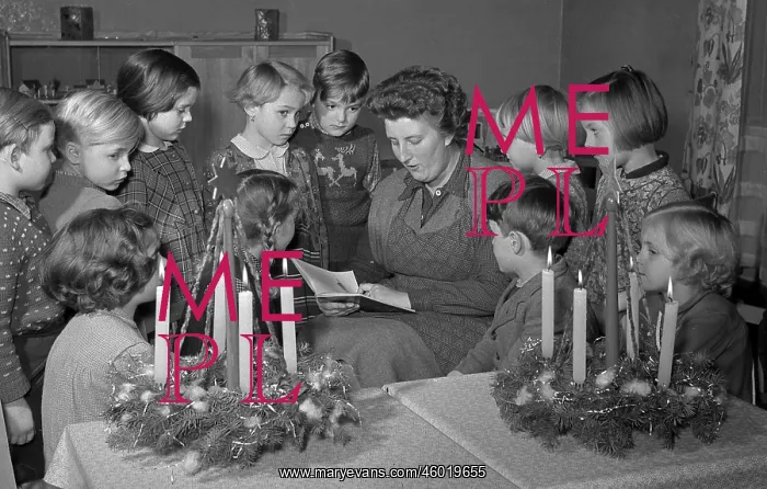 : Children?s home at Christmas in the German Democratic Republik : Children?s home at Christmas in the German Democratic Republik