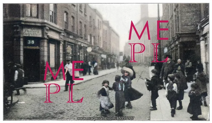 : Children in Brick Lane : Children in Brick Lane