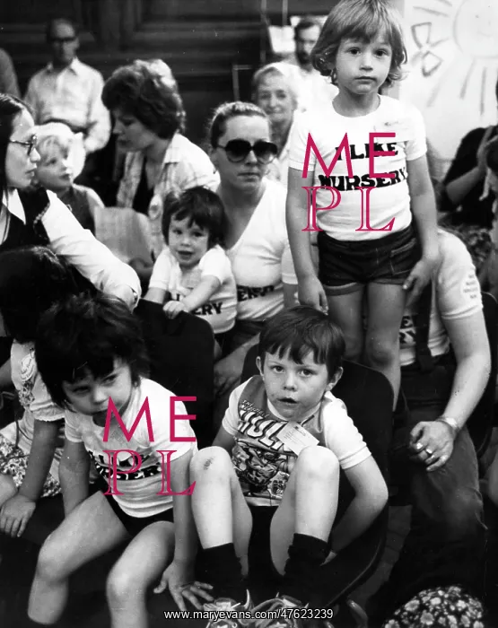 : Children campaigning against nursery cuts : Children campaigning against nursery cuts
