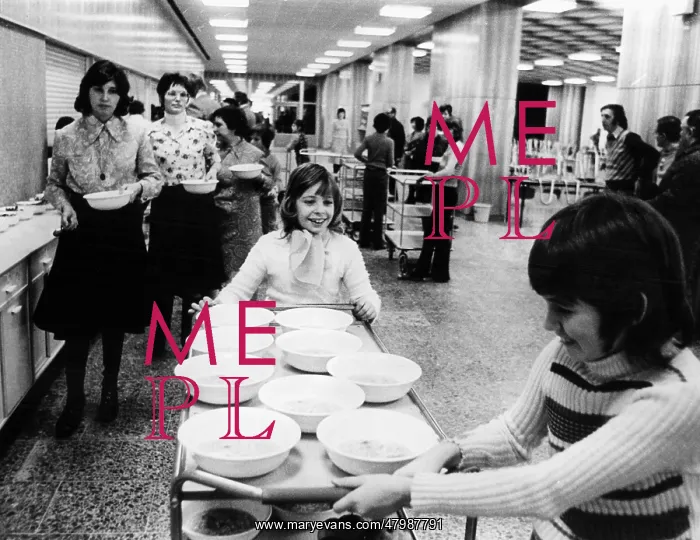 : Children in a Dining Hall : Children in a Dining Hall