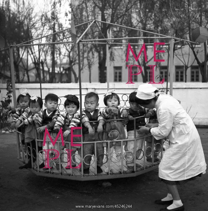 : Children in Kindergarten, Pyongyang, North Korea : Children in Kindergarten, Pyongyang, North Korea