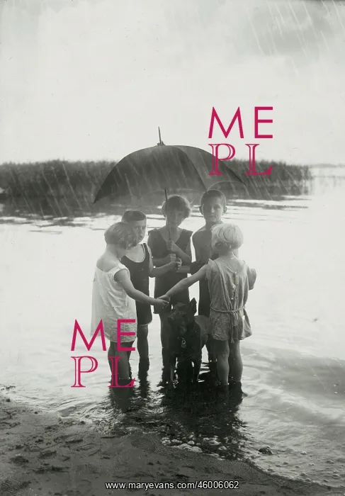 : Children on the lakefront in the rain : Children on the lakefront in the rain