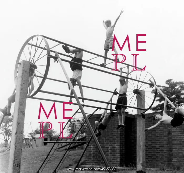 : CHILDREN / PLAYGROUND 1957 : CHILDREN / PLAYGROUND 1957