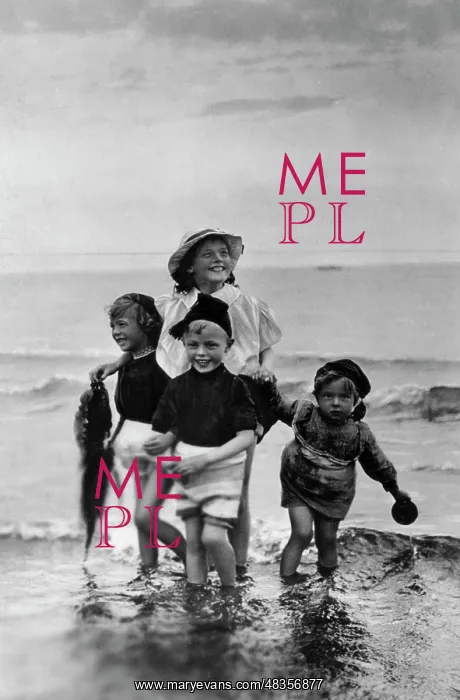 : Children at the seaside : Children at the seaside