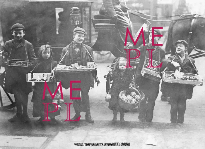 : Children selling toys, 1908 : Children selling toys, 1908