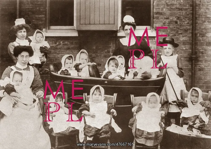 : Children at Willesden Workhouse / Central Middlesex Hospital : Children at Willesden Workhouse / Central Middlesex Hospital