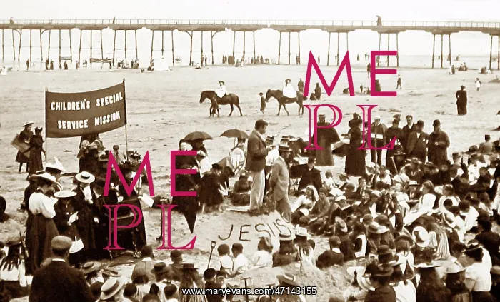 : Childrens Church Service on the beach at Saltburn : Childrens Church Service on the beach at Saltburn