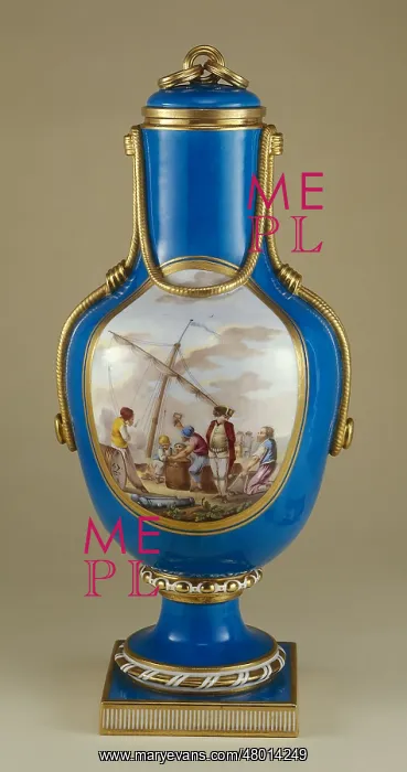 : China bottle vase with lid : China bottle vase with lid