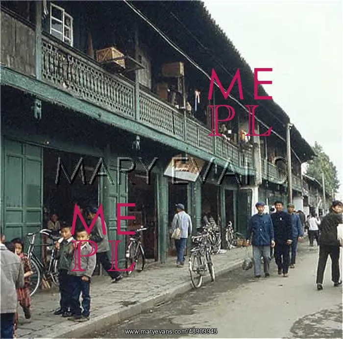  : CHINESE STREET 1985