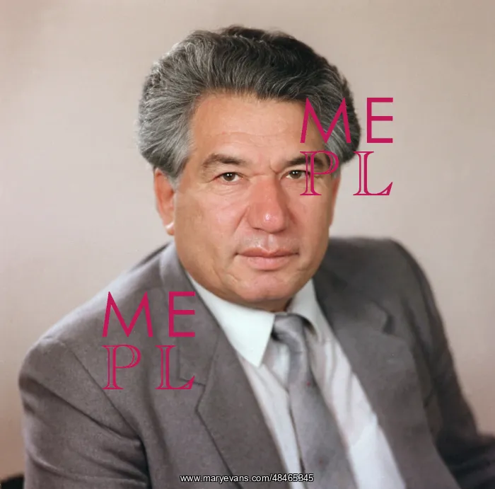 : Chingiz Aitmatov, 1985 : Chingiz Aitmatov, 1985