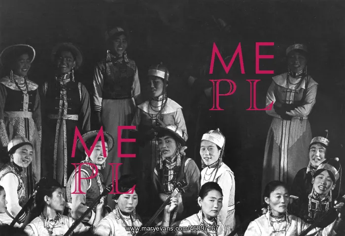 : Chorus singing in an Ulan Bator theatre, Mongolia : Chorus singing in an Ulan Bator theatre, Mongolia