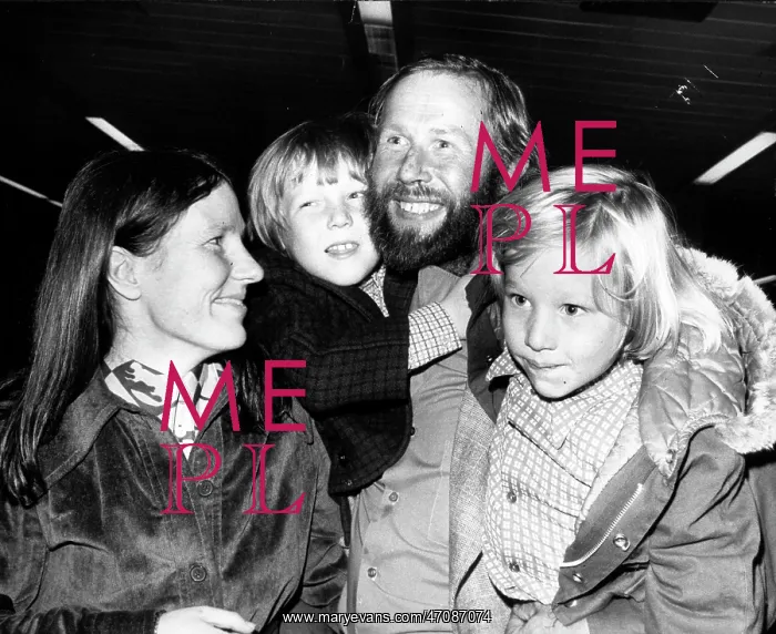 : Chris Bonnington : Chris Bonnington