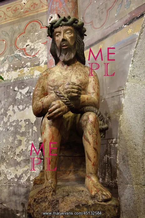 : Christ statue, Cathedral Saint-Samson, Dol-de-Bretagne : Christ statue, Cathedral Saint-Samson, Dol-de-Bretagne