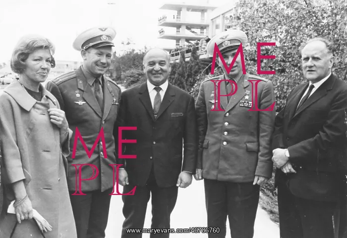 : Christian Broda with cosmonauts from USSR : Christian Broda with cosmonauts from USSR