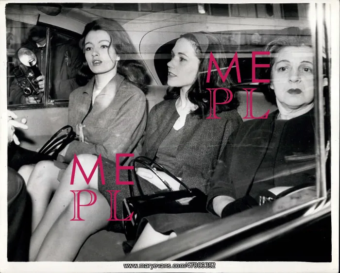 : Christine Keeler, Paula Hamilton-Marshall, Olive Brooker : Christine Keeler, Paula Hamilton-Marshall, Olive Brooker